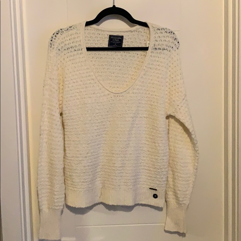 Abercrombie cream sweater